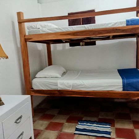 Casa Yoly Hostel Granada Εξωτερικό φωτογραφία