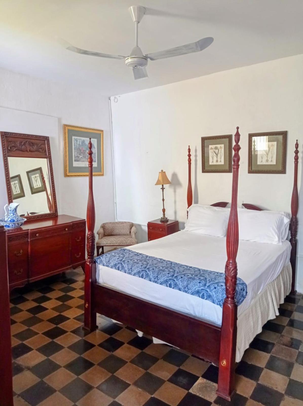 Casa Yoly Hostel Granada Εξωτερικό φωτογραφία