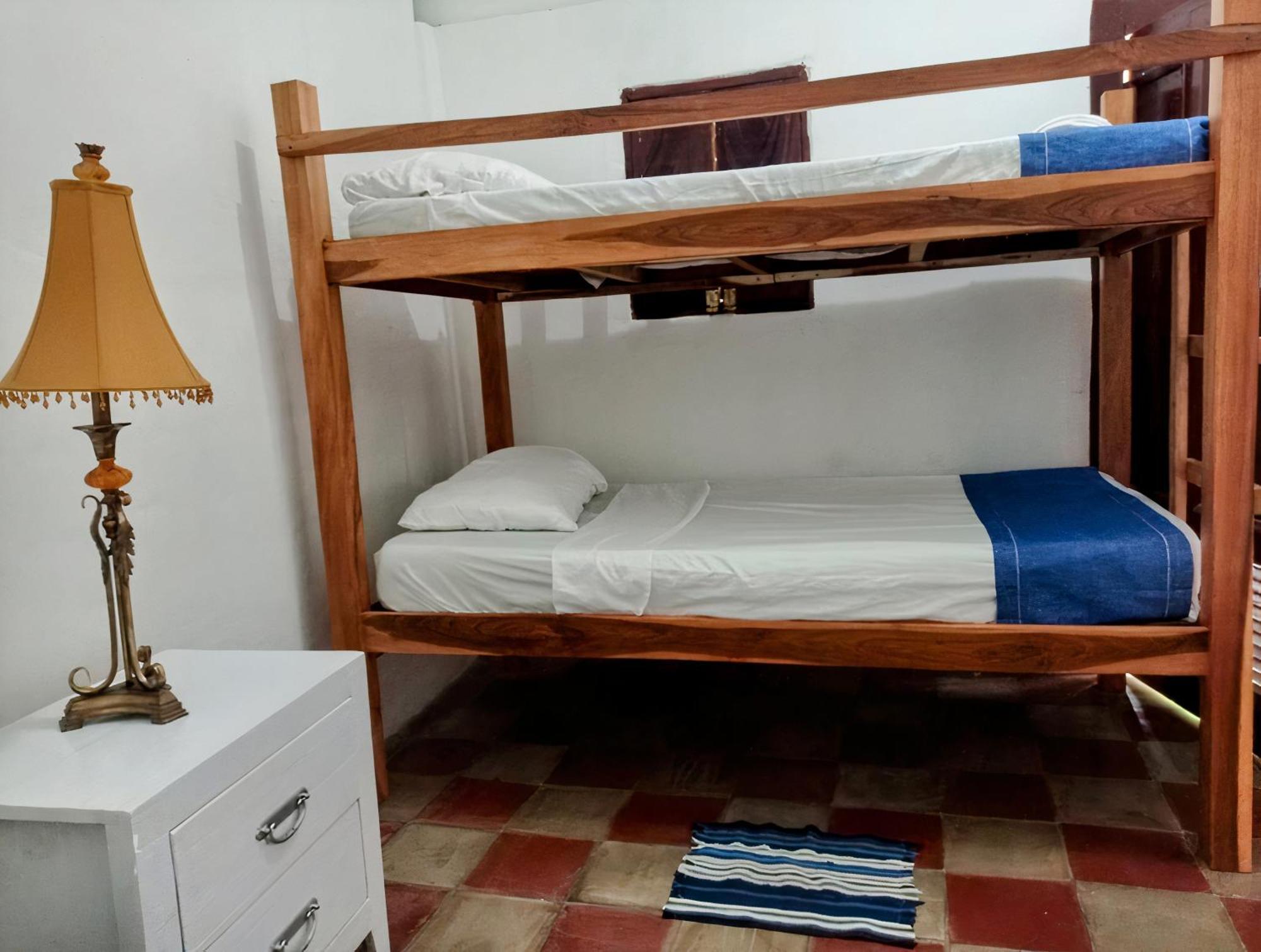 Casa Yoly Hostel Granada Εξωτερικό φωτογραφία