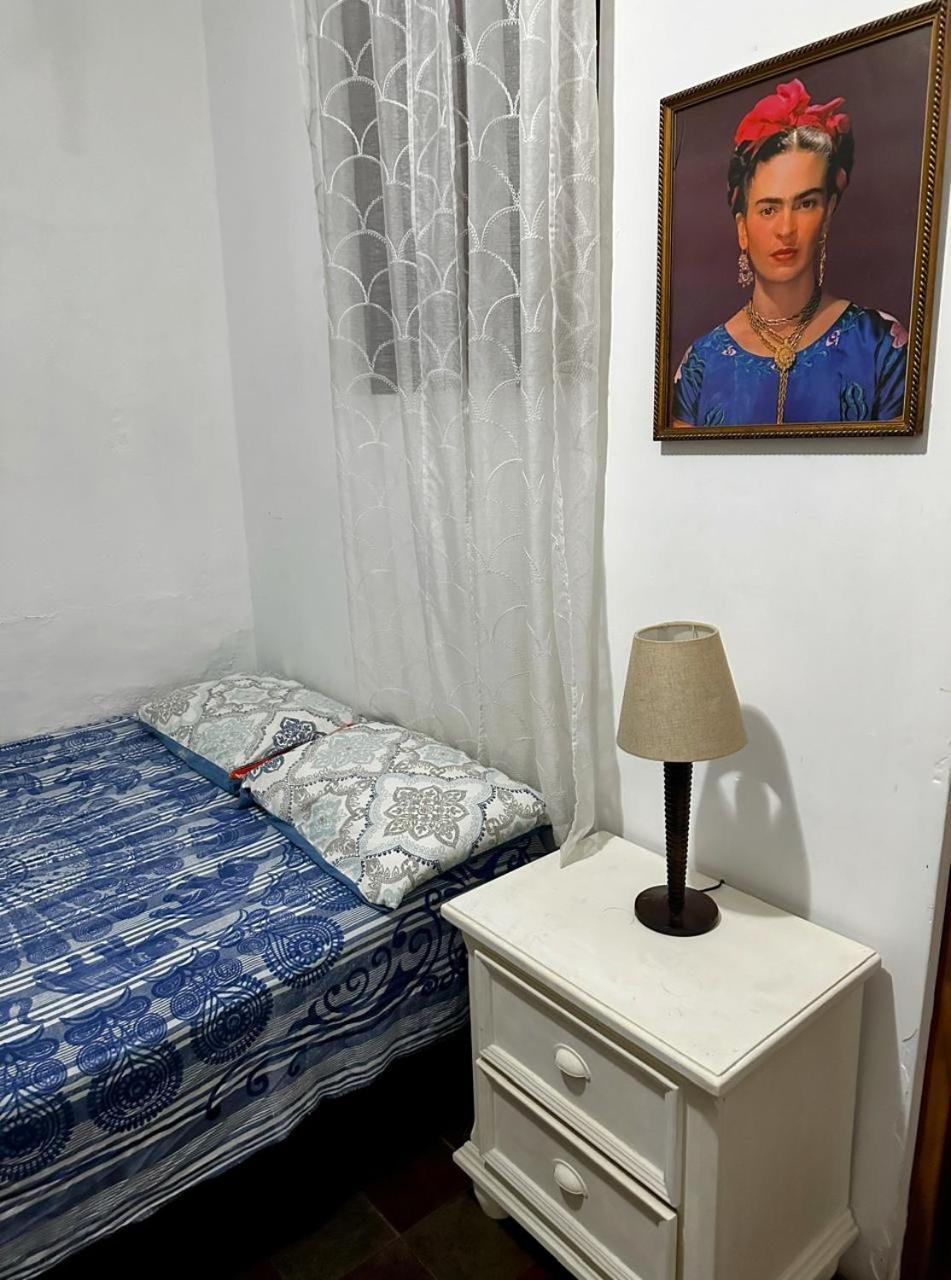 Casa Yoly Hostel Granada Εξωτερικό φωτογραφία