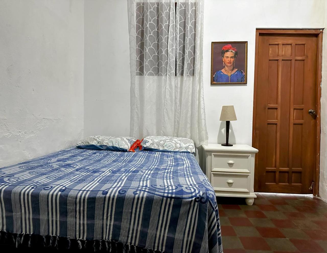 Casa Yoly Hostel Granada Εξωτερικό φωτογραφία