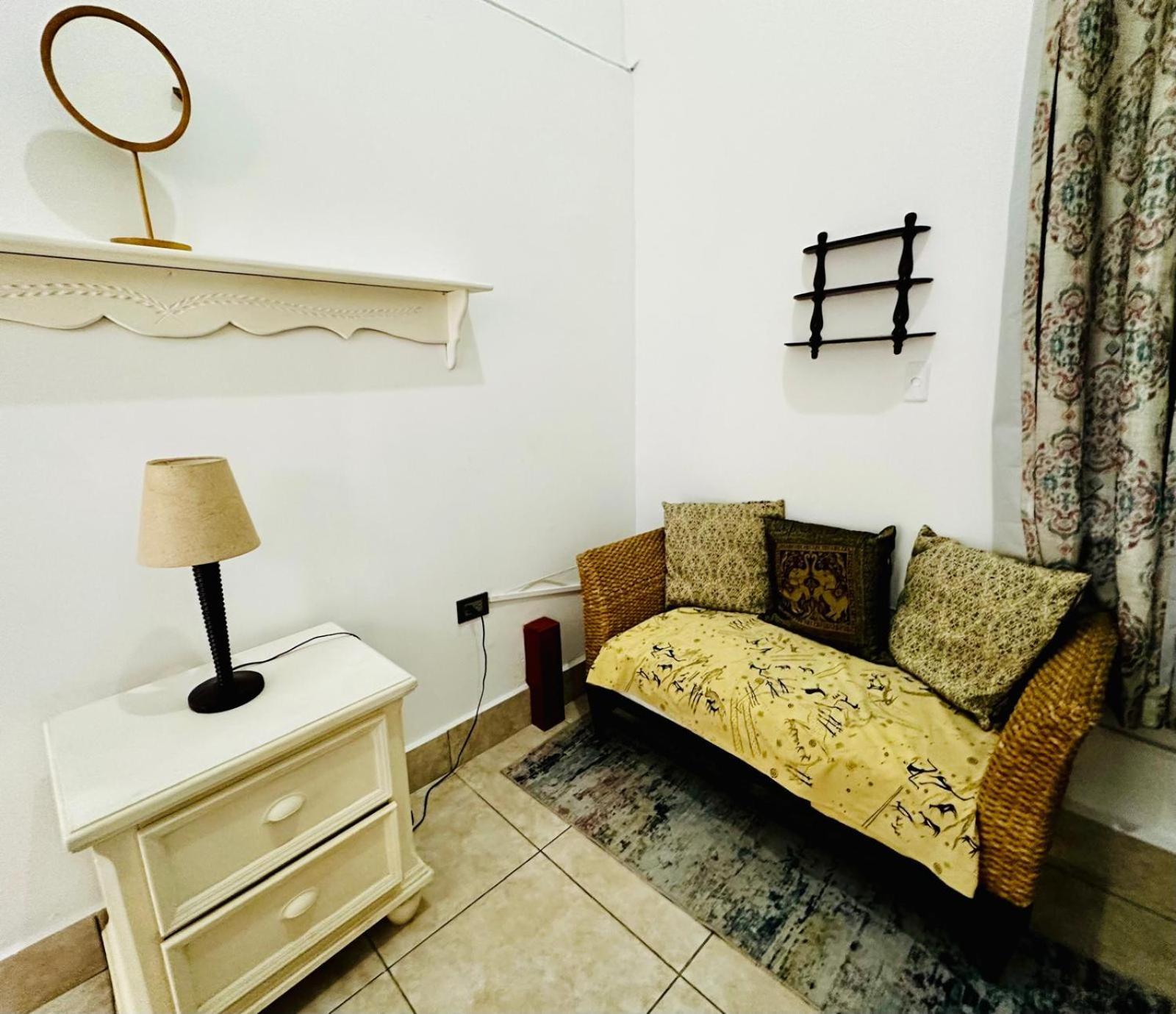 Casa Yoly Hostel Granada Εξωτερικό φωτογραφία