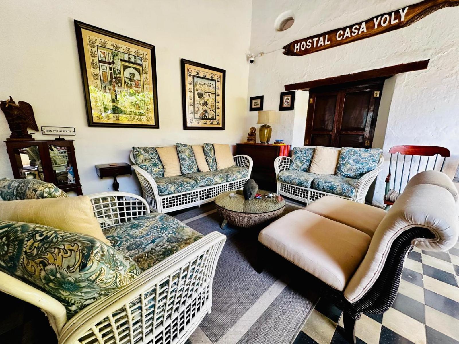 Casa Yoly Hostel Granada Εξωτερικό φωτογραφία