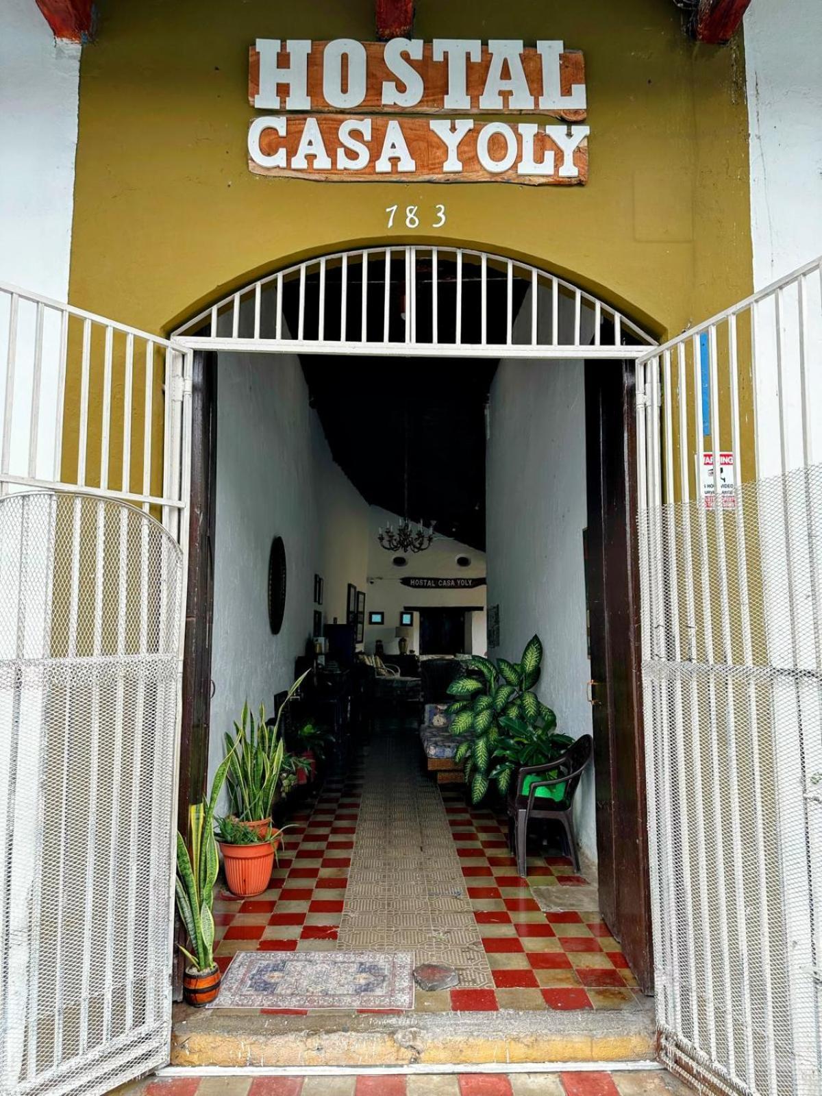 Casa Yoly Hostel Granada Εξωτερικό φωτογραφία