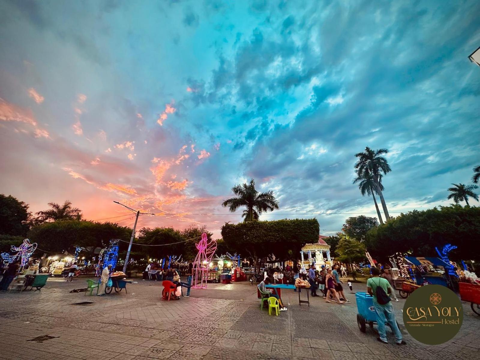 Casa Yoly Hostel Granada Εξωτερικό φωτογραφία